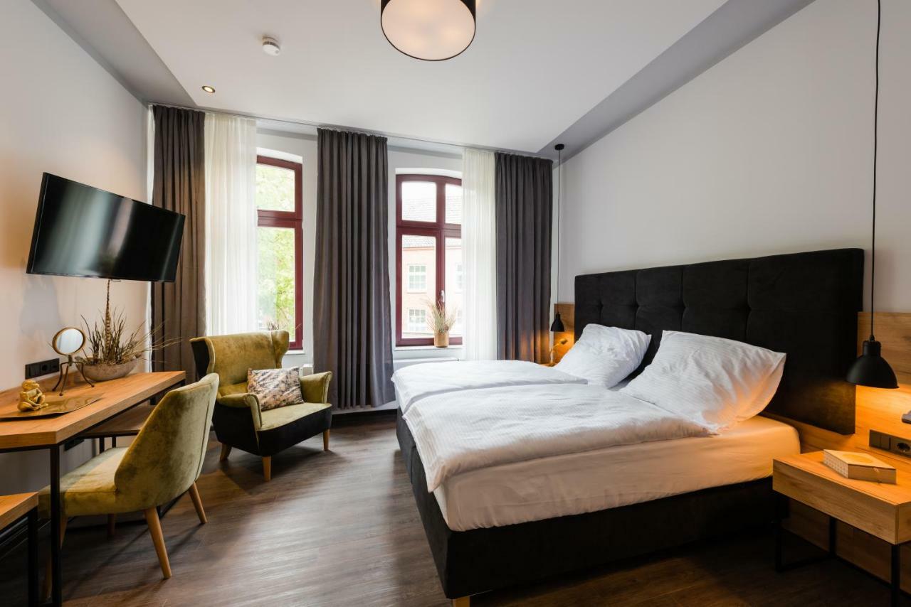 360 Grad Hotel & Bar Лер Екстериор снимка